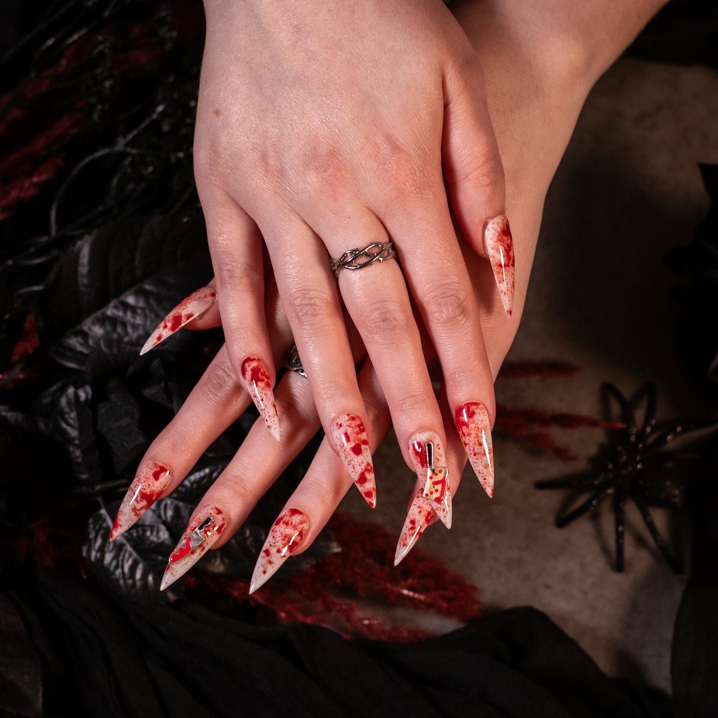 BATEMAN - NAIL SET