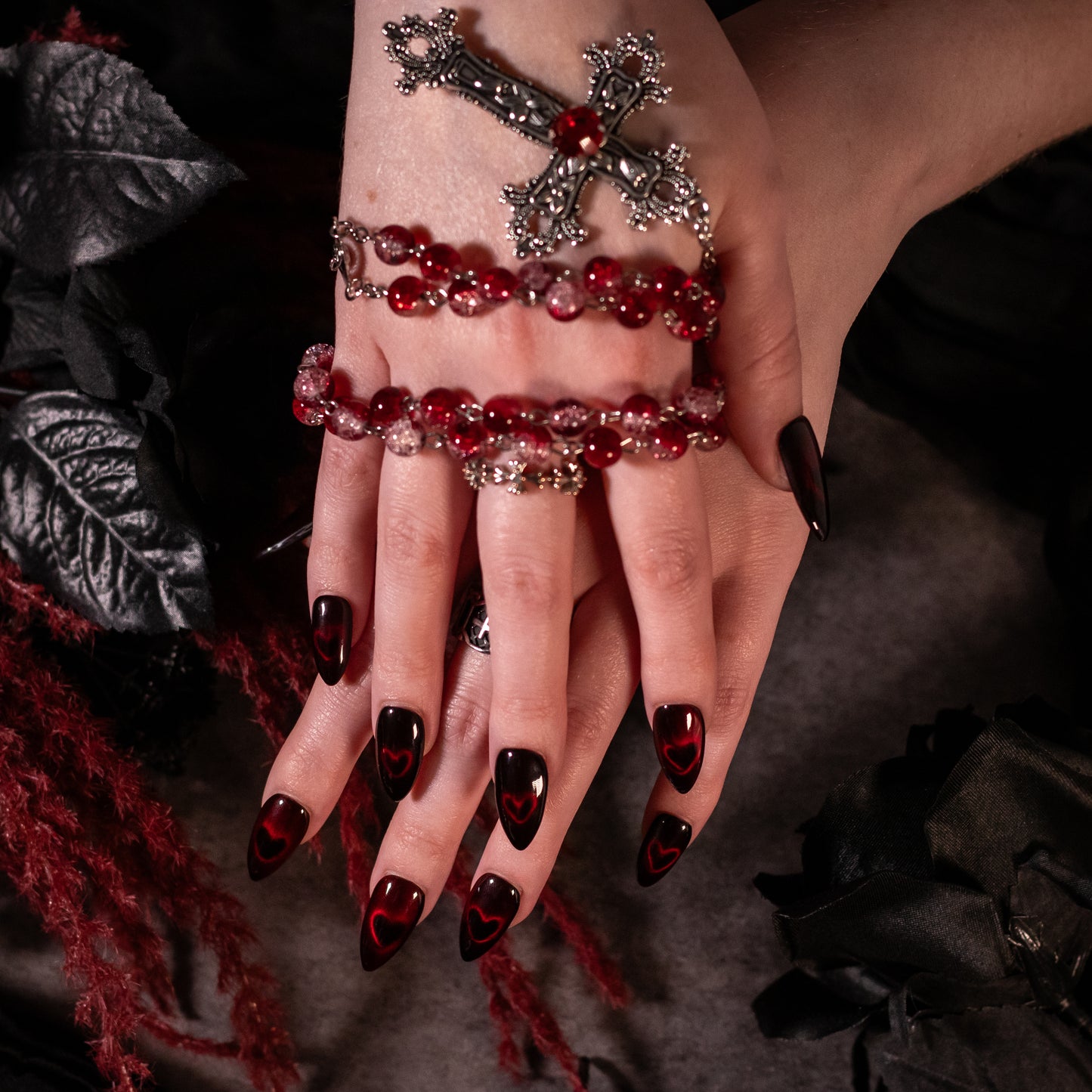 BEATING HEART - NAIL SET