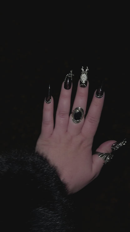ODDITY - NAIL SET